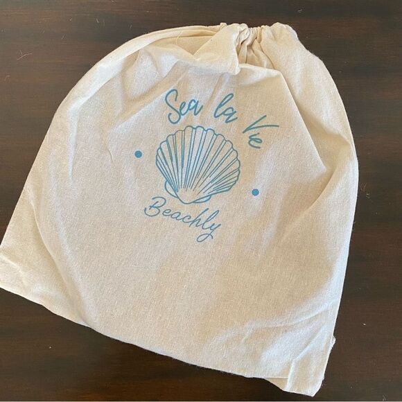 Beachly Bamboo Bombshell Catchall Tray NWT - Picture 8 of 8